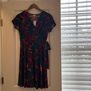 Kaleigh floral dress size small